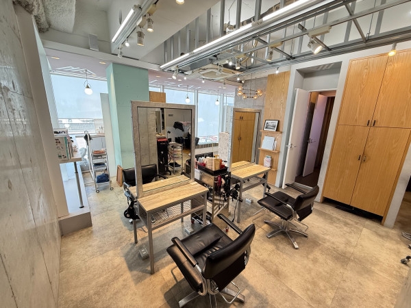 東京都の美容室居抜き550万円で売却成功！