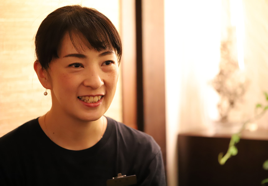 int18080903.jpg