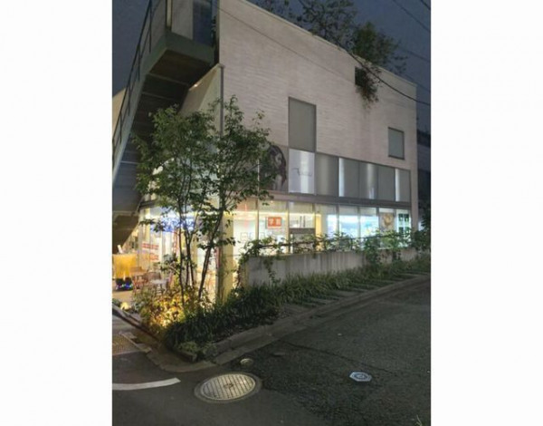自由が丘駅徒歩4分 15坪 駅近 スケルトン物件 美容室 エステサロンの居抜き物件 テナント物件検索 サロン不動産ネット 理容室 床屋 賃貸 買取 エステ 居抜き店舗 売買 スパ 美容院 開業 自由が丘駅徒歩4分 15坪 駅近 スケルトン物件 美容室 エステサロンの居抜き物件 テナント物件検索 サロン不動産ネット 理容室 床屋 賃貸 買取 エステ 居抜き店舗 売買 スパ 美容院 開業