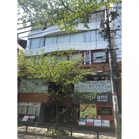 物件一覧 美容室 エステサロンの居抜き物件 テナント物件検索 サロン不動産ネット 理容室 床屋 賃貸 買取 エステ 居抜き店舗 売買 スパ 美容院 開業