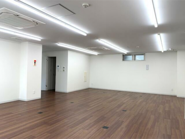 渋谷 間借り、間貸し店舗 ネイルサロン、物販、ランチ販売等に